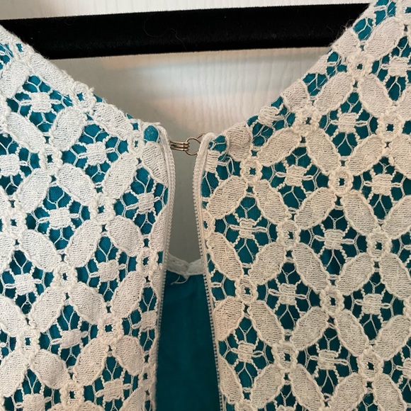 Beautiful Francesca’s Dress - Picture 7 of 7